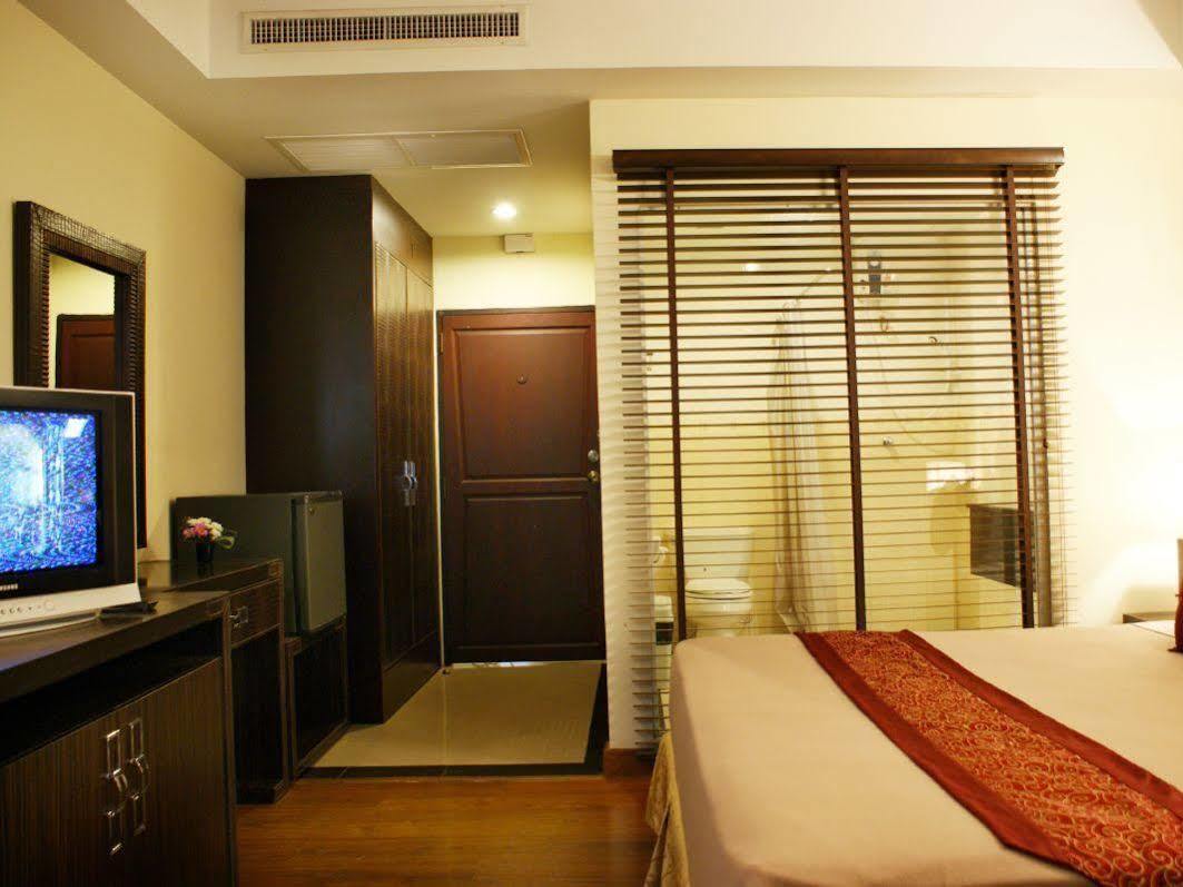 Lk Mansion Aparthotel Pattaya Bagian luar foto